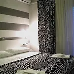 Wuhostel Szálloda