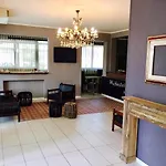 Wuhostel 3*