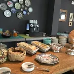 Wuhostel Szálloda Cervia