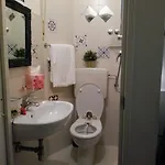 Wuhostel 3*