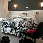 Wuhostel