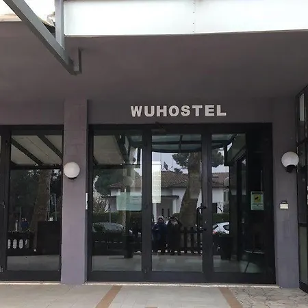 Hotel Wuhostel Cervia