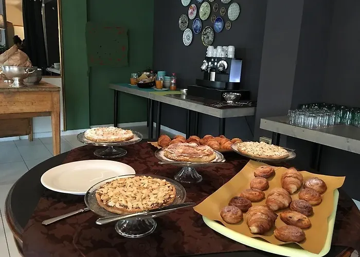 Wuhostel 3* تّشيرفييا