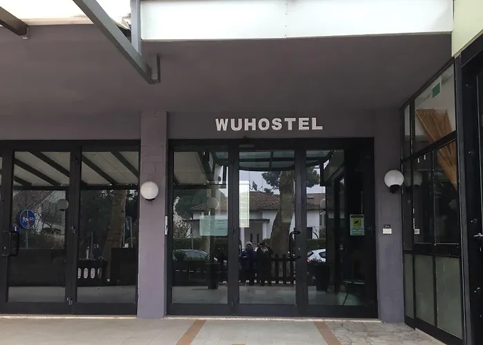 Wuhostel