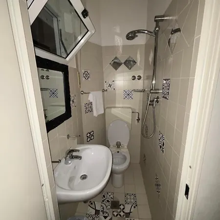 Hotel Wuhostel 3*