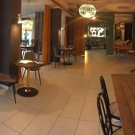 Wuhostel Hotel