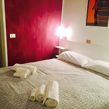 Wuhostel Hotel 3*