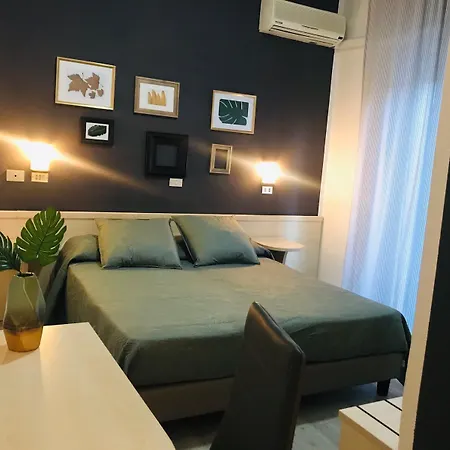 Wuhostel Hotel
