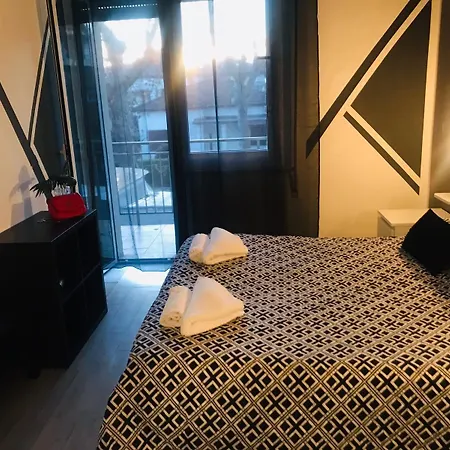 Wuhostel Hotel 3*