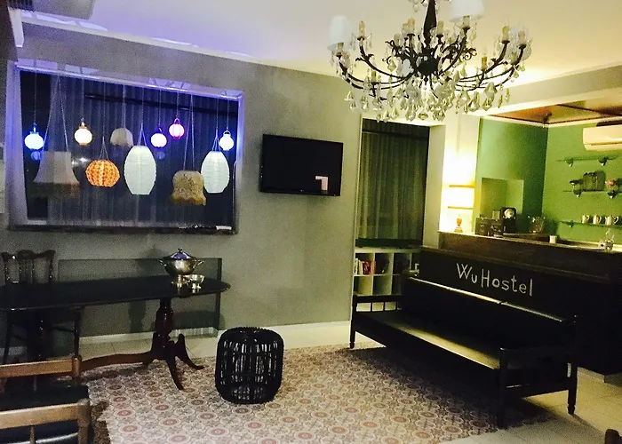 Wuhostel Szálloda Cervia